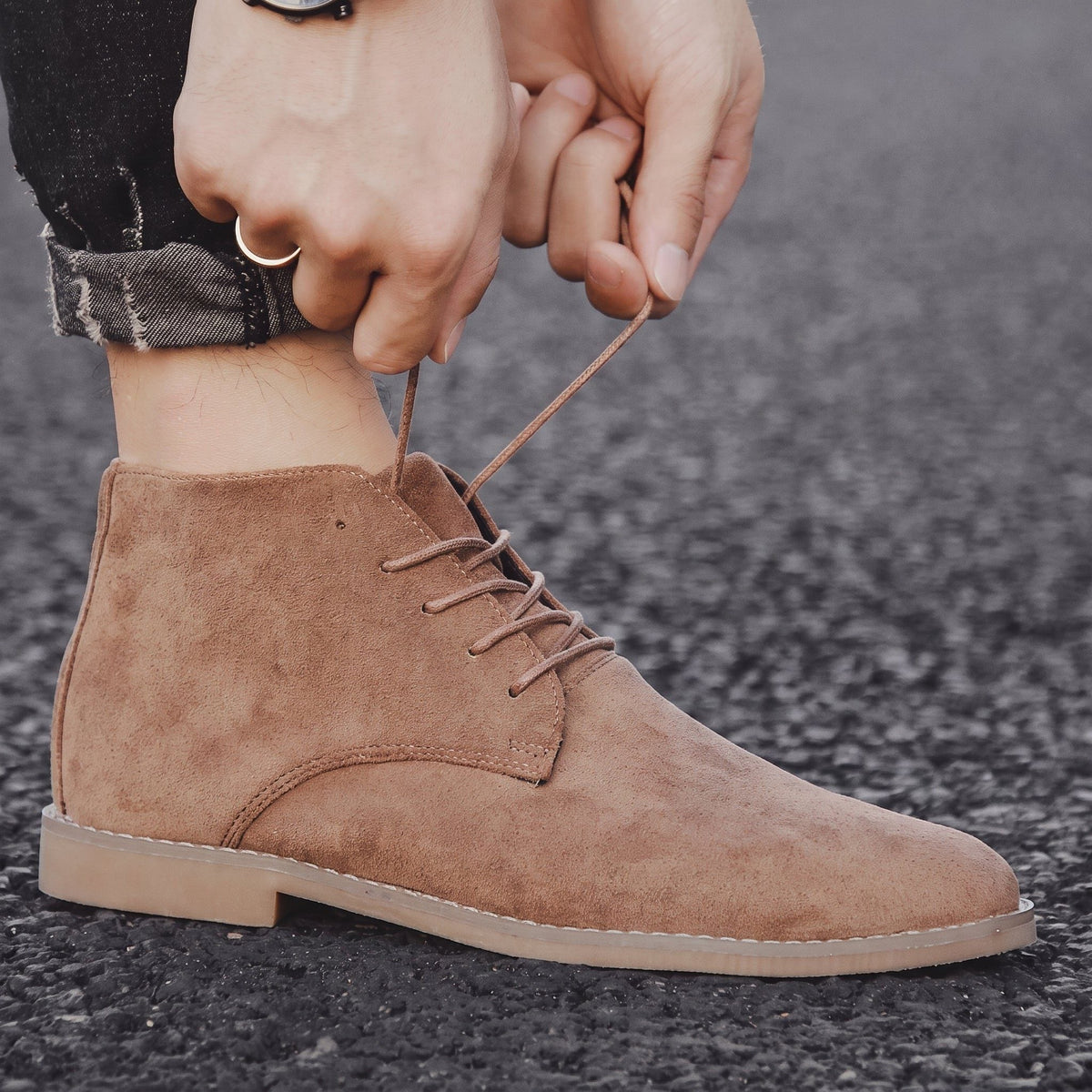 Men's Suede Chukka Boots with Pointed Toe