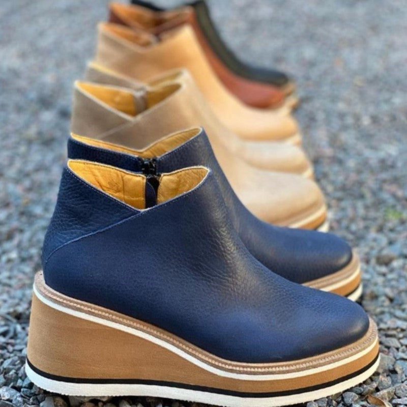 Women's platform ankle boots with chunky sole and side cutout
